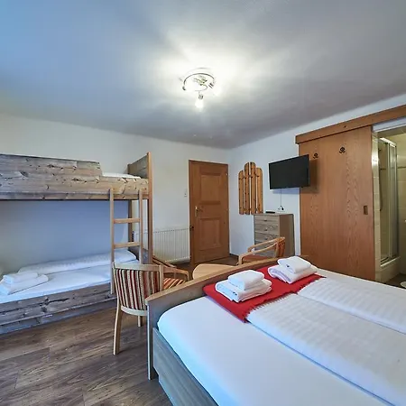 Сasa de vacaciones Holiday Home Viehhofen