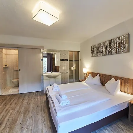 Сasa de vacaciones Holiday Home Viehhofen *